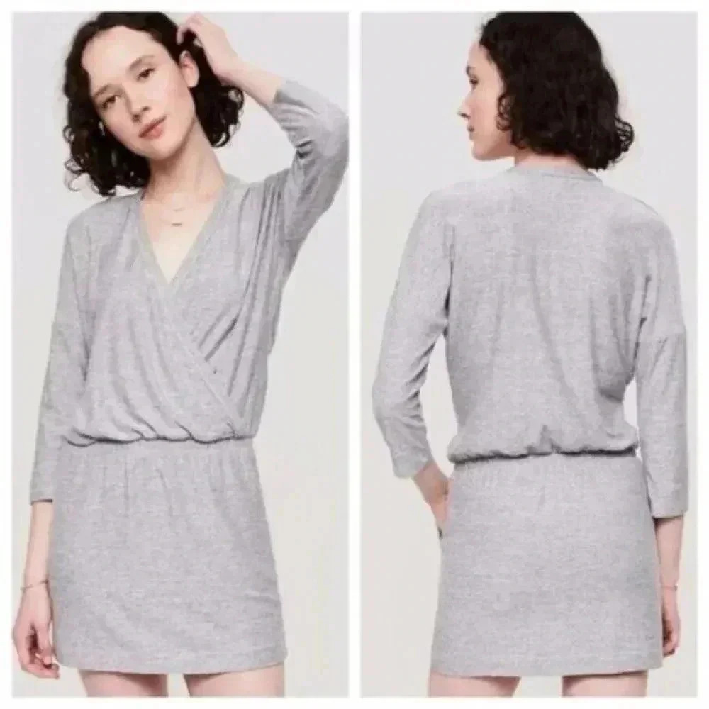 Lou & Grey Stretchy Knit Dress XS Gray 3/4 Sleeve Pockets